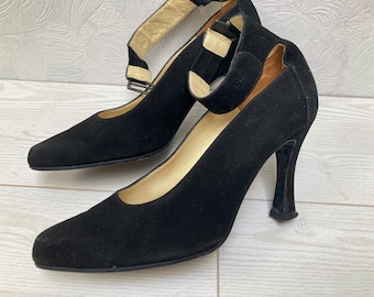 Charles Jourdan Paris Elegant Black Suede Pumps, Ankle Strap Closure High Heel Shoes . Size 6, 35-36 EU. Made in France