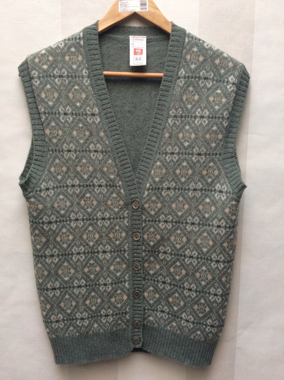 Vintage St.michael Pure New Wool, Shetland Wool Made in U.K Vintage St.michael Pure New Wool, Shetland Wool Made in U.K