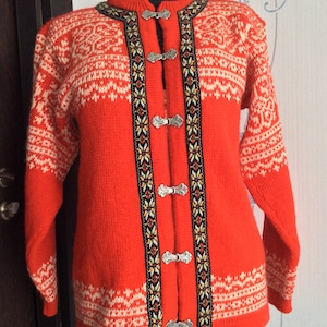 Vintage NORDSTRIKK Pure Wool Red Fair Isle Knitted Sweater Cardigan UNISEX size 42 Ladies, 48 Men