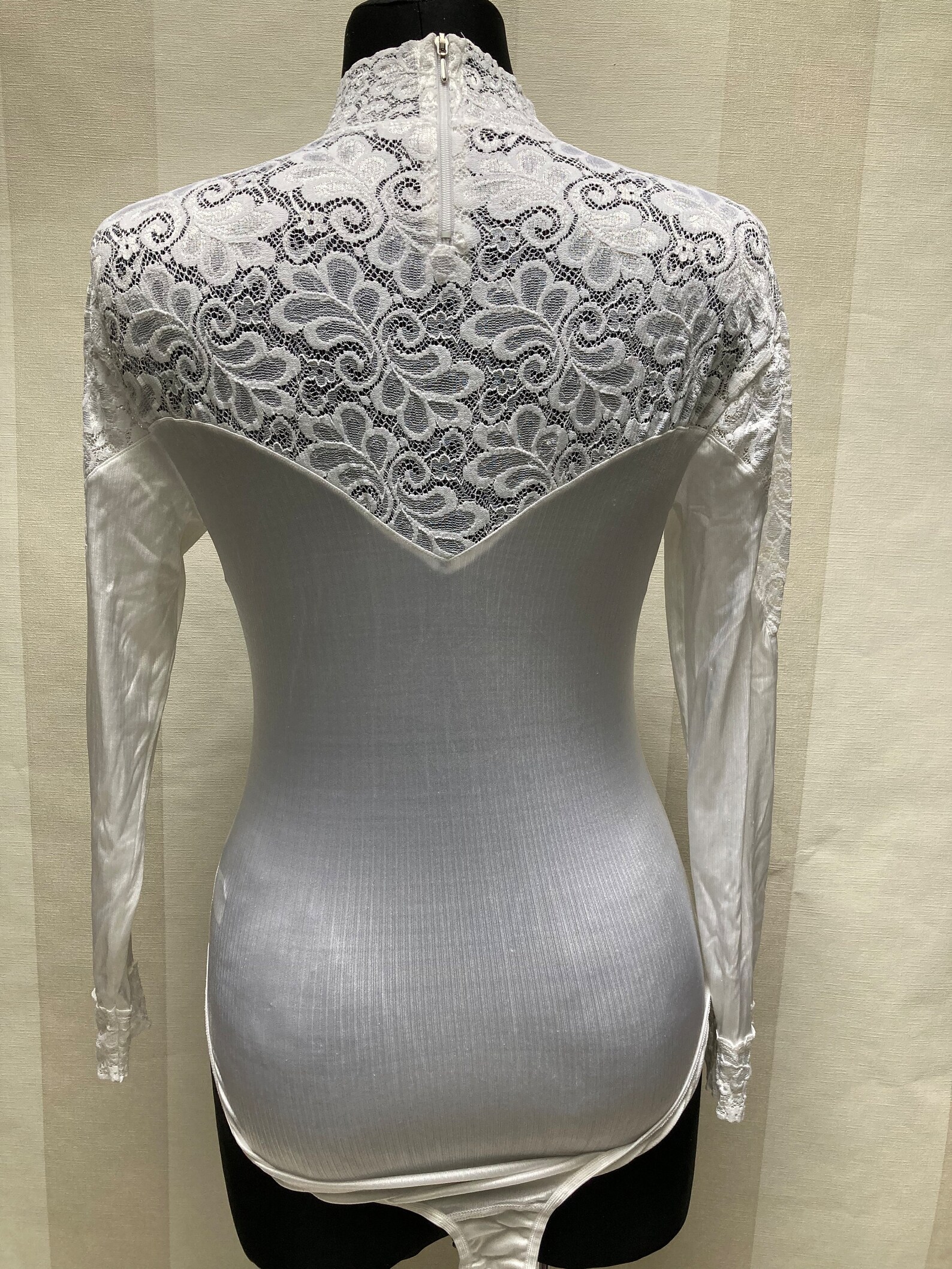 HUBER Tricot Beautiful White Lace Body, Made in Austria Size ML Etsy — free download
