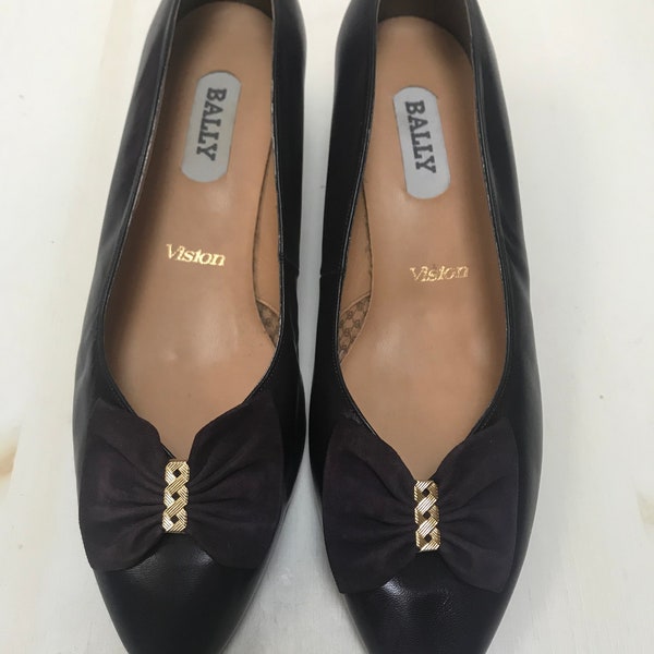 Vintage BALLY Dark Purple, Lilac Soft Leather Pumps Shoes, Velvet Bow front detail, Made in England , size 6- 6,5 UK