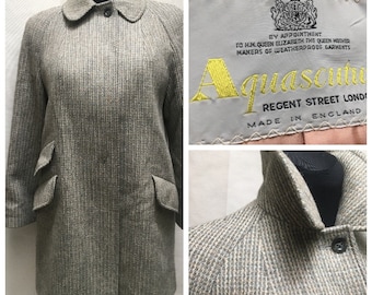 Vintage Aquascutum gemaakt in Engeland Twill Pure New Wool Short Outer Coat maat M