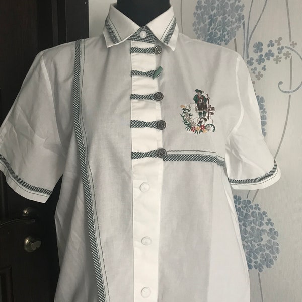 Bosch Blusen Dirndl Trachten  Embroidered Blouse Made in Austrian Pure Cotton Embroidered Tyrol motive size M or L