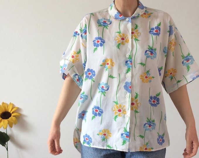 Vintage 80s White with Blue & Yellow Floral Print Blouse