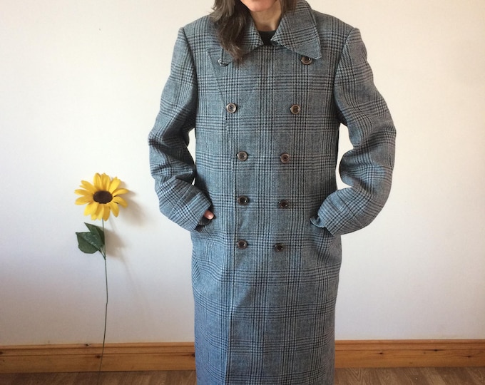 Vintage 1970s Blue/Grey Plaid Long Wool Coat