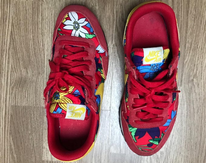Retro Style Limited Edition Red Nike Air Hawaii Aloha Floral Print Trainers