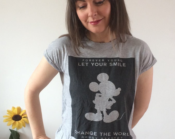 Vintage 90s Disney Grey & Black Mickey Mouse T-Shirt