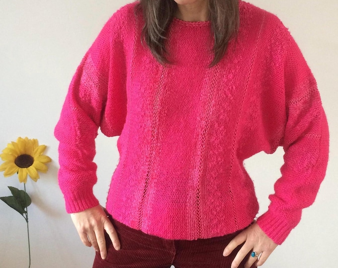 Vintage 80s Batwing Sleeve Pink Jumper