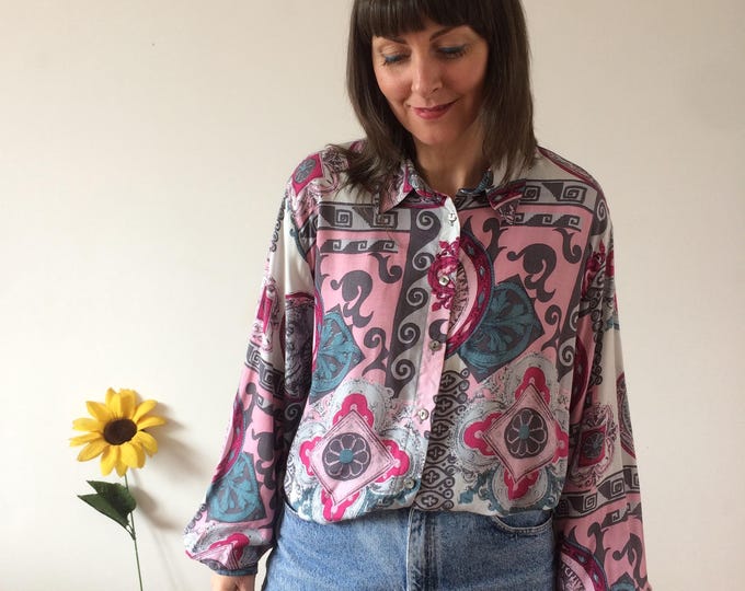 Vintage 90s Grey & Pink Shirt