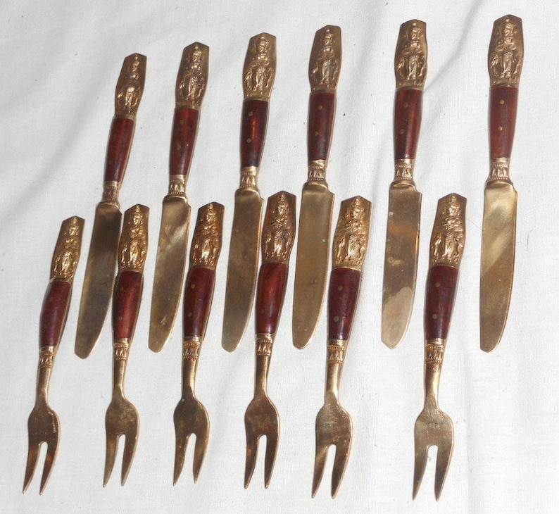 6 Sets of Vintage Thailand Nickel Bronze Seafood Forks / Knives 4 1/2