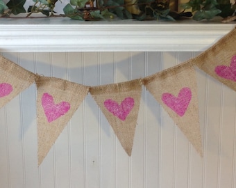Burlap banner with painted hearts. Mini Heart Valentine Burlap Bunting, Rustic Wedding Decor, Valentines Photo Prop.