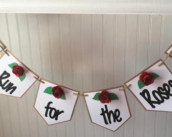 Kentucky Derby Banner: Horse & Roses Party Decorations