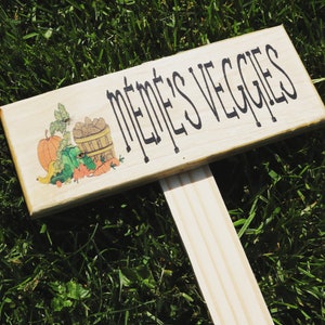 Personalized Garden Stakes Custom Plant Markers Garden Decor Custom Markers Flower Patch Wood Sign Gift for Her Yard Art Garden Markers