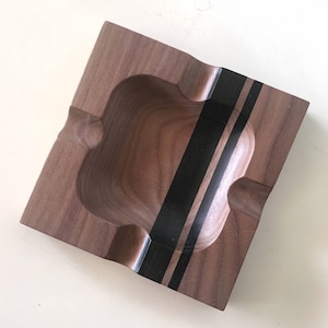 ASHTRAY. Wooden cigar ashtray. Solid american walnut and ebony.