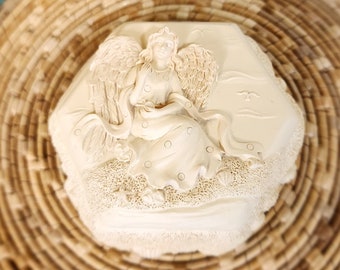 Vintage Heavenly Seas Angel Keepsake Box-Angel Trinket Box