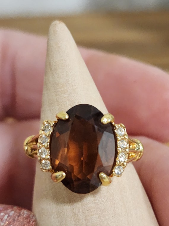 Vintage Costume Hessonite Garnet Like Ring on a 1… - image 1