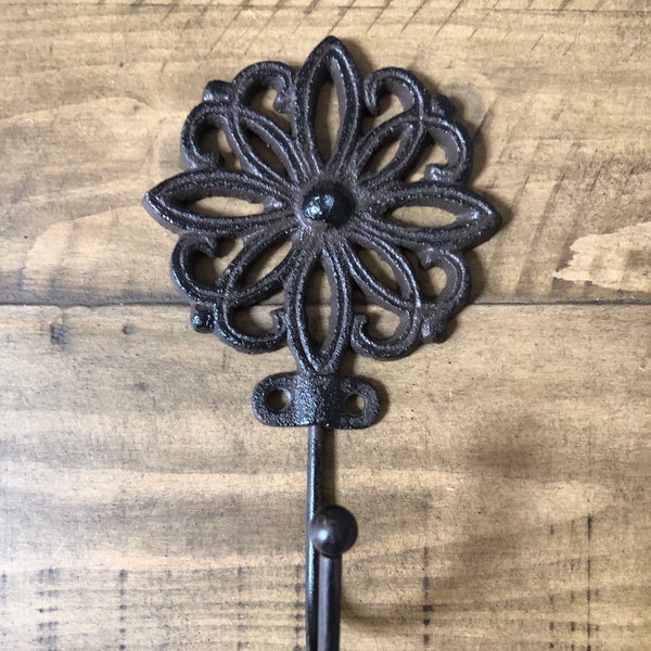 SALE/Cast Iron Flower wall hook/Towel Hook/Shabby chic hook/Coat hook/Backpack hook/Nursery hook/Curtain hook/Cast iron wall hook/