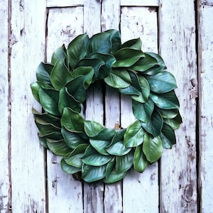 SALE/MAGNOLIA Wreath, Large 23-25&quot; Magnolia leaf door wreath, Housewarming wreath, Farmhouse wreath,wedding gift, Wreath with burlap bow,