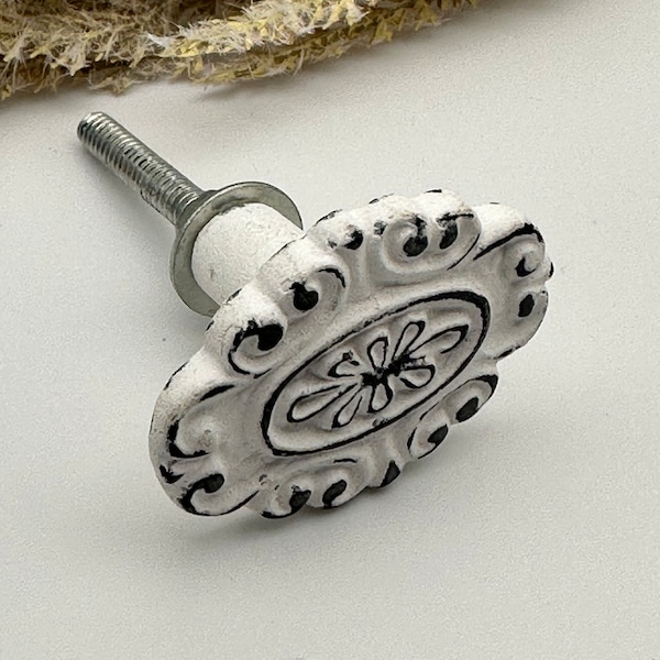 Cottage Chic Knobs / Drawer or Desk Knobs / Dresser Drawer Pulls / Distressed White Knobs / Shabby Chic Style / Cabinet Handles/White swirl