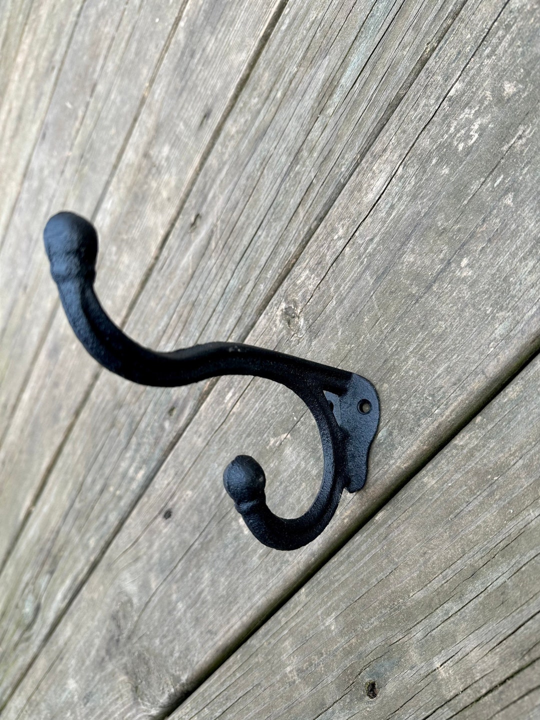 Cast Iron Double Wall Hook/metal Wall Hook/pick Color/ Rustic Metal