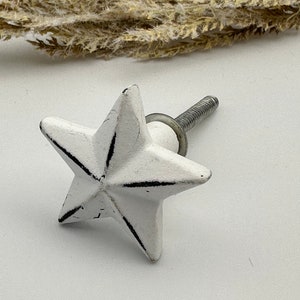 Cottage Chic Knobs / Drawer or Desk Knobs / Dresser Drawer Pulls / Distressed White Knobs / Shabby Chic Style / Cabinet Handles/Star knob