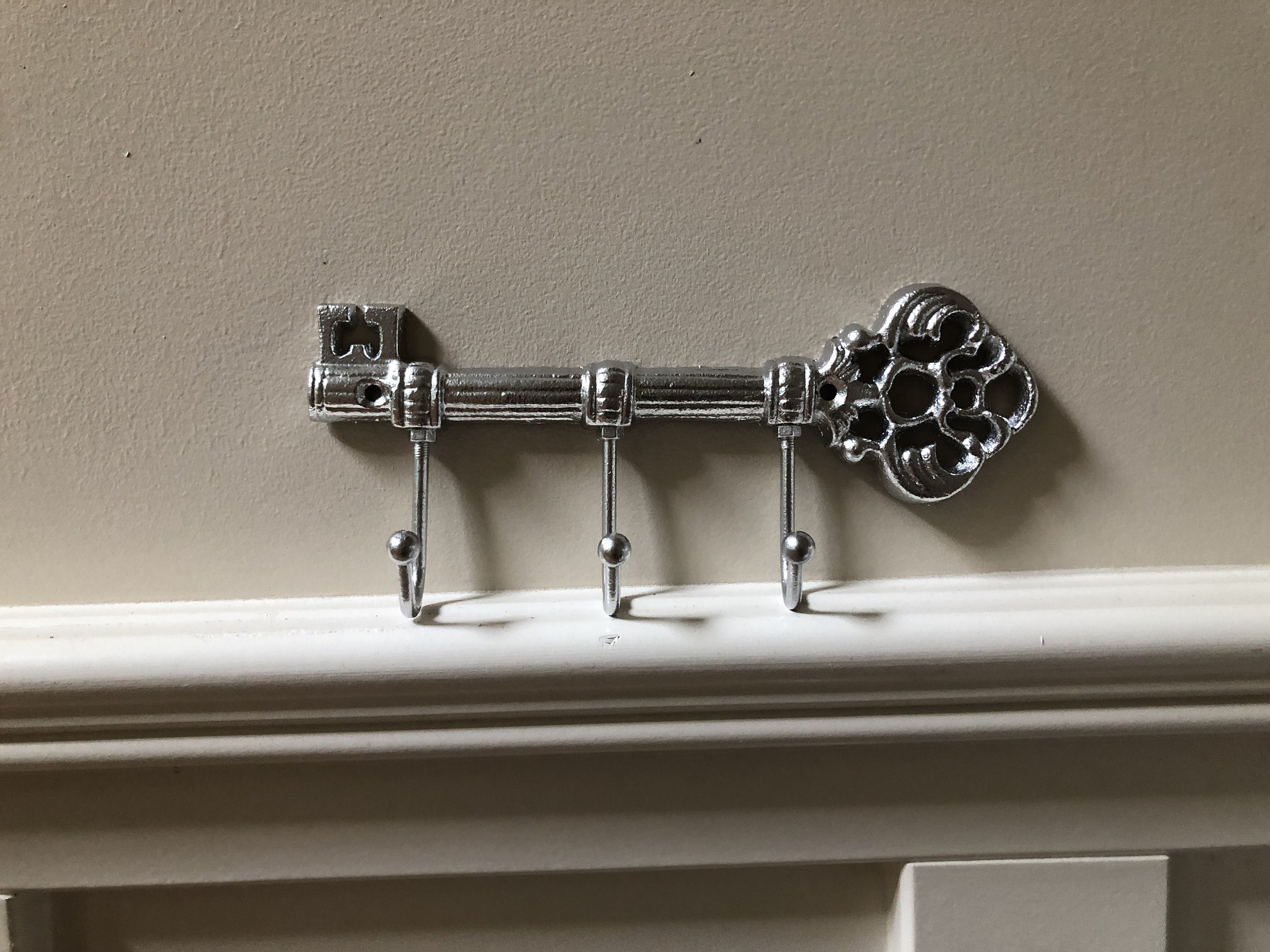 ON SALE Cast Iron Key Rack/key Holder / Skeleton Key Rack / - Etsy