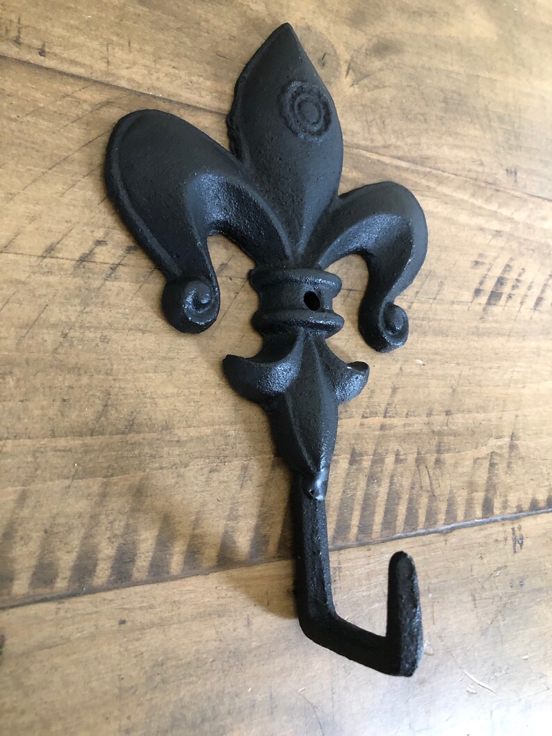 Fleur De Lis Wall Hooks - Set Of 2 Metal Gun Or Sword Hangers With Pewter Finish - View #3