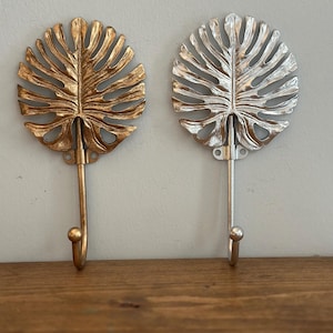 Gold Leaf or Chrome Metal Wall Hook, Nature minimalist Decor (20 colors)