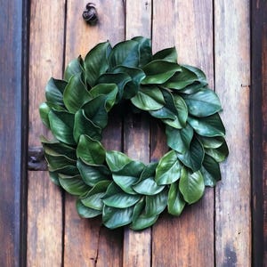 Front door Magnolia Wreath,  Magnolia leaf door wreath, Housewarming wreath, Farmhouse wreath, wedding gift