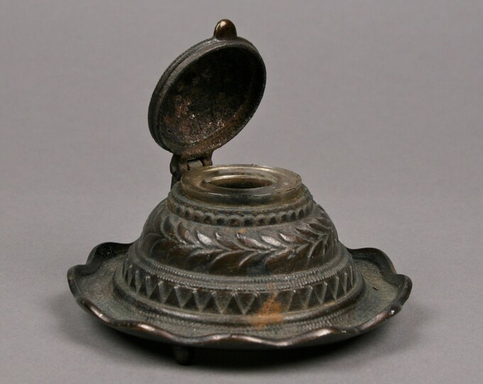 Vintage Cast Iron Inkwell With Hinged Dome Lid and Glass - Etsy