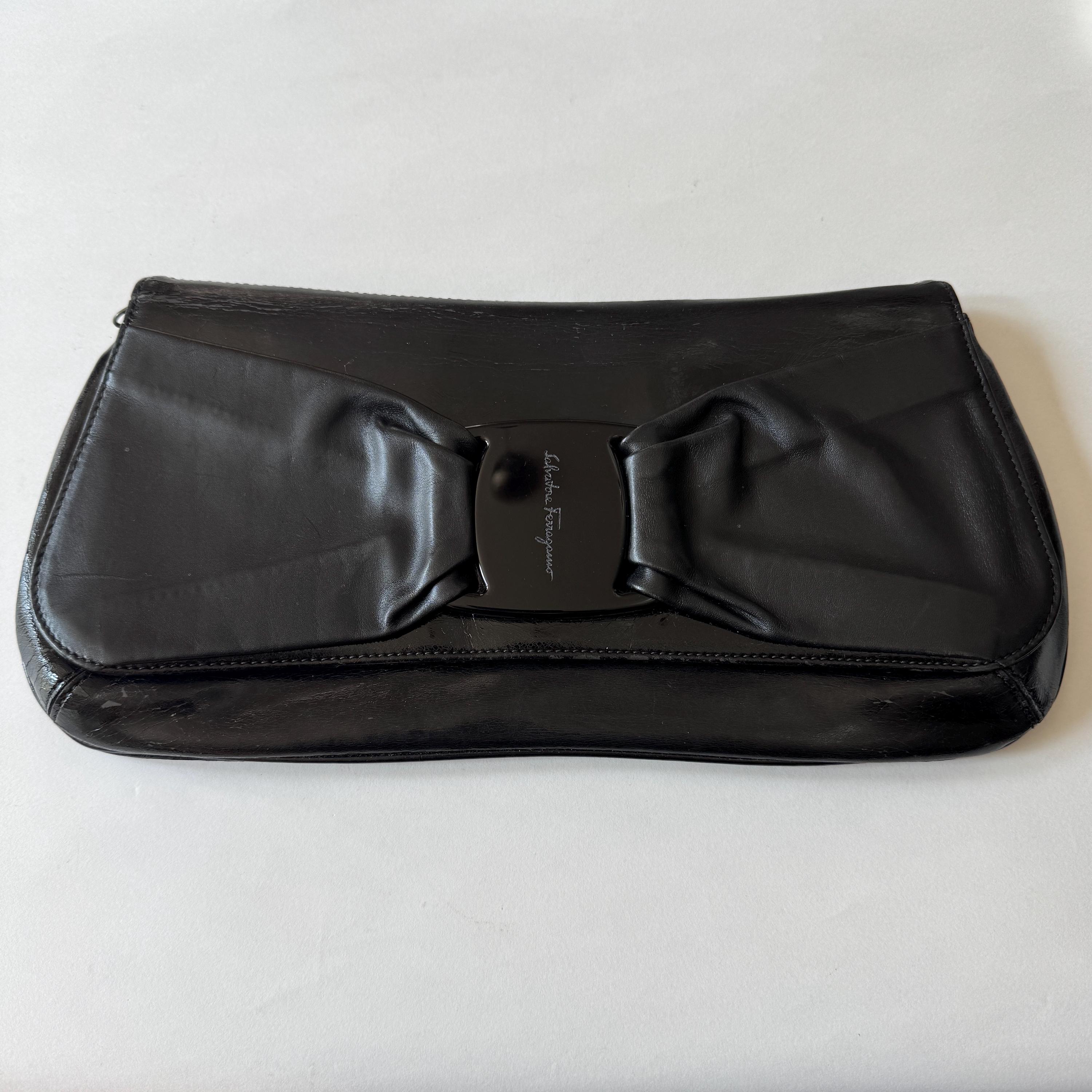【FERRAGAMO】VARA CLUTCH Ferragamo Vara Clutch | Luxury Designer Fashion – Authentic