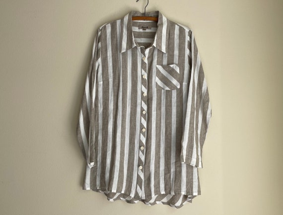 FLAX by Jeanne Engelhart Woman's Button Closure Long Sleeve Shirts-100%  Linen-beige White Striped-size M 