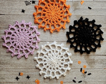 Halloween Cobweb Coasters - Crochet Spiderweb Coasters - Handmade Halloween Decor - Goth Home Decor Gift - Party Decoration - Hostess Gift
