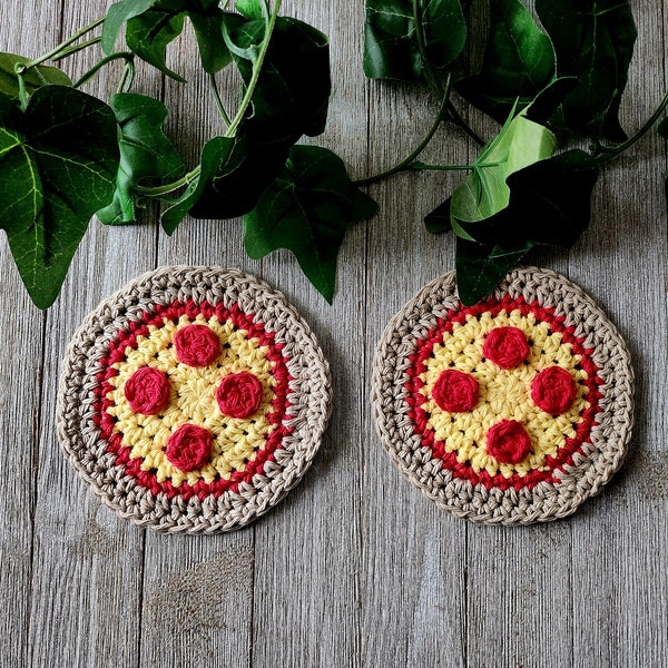 Crochet PATTERN - Pizza Coasters - Digital Download - Food Themed Coaster Pattern - Pepperoni Pizza