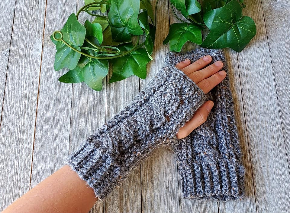 Crochet PATTERN Cable Stitch Fingerless Gloves Digital Download Wrist  Warmers Crocheted Arm Warmers Texting Mittens Pattern - Etsy