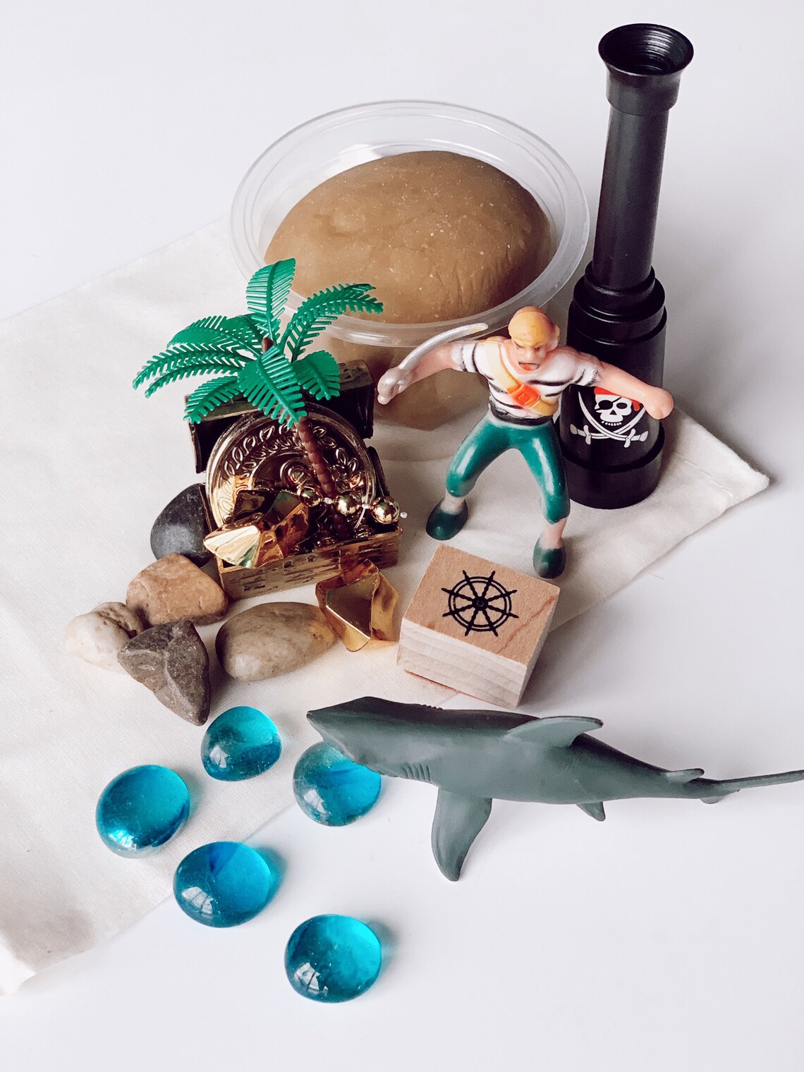 PIRATE MINI Playdough Sensory Kit Playdough Kit Sensory Bin | Etsy