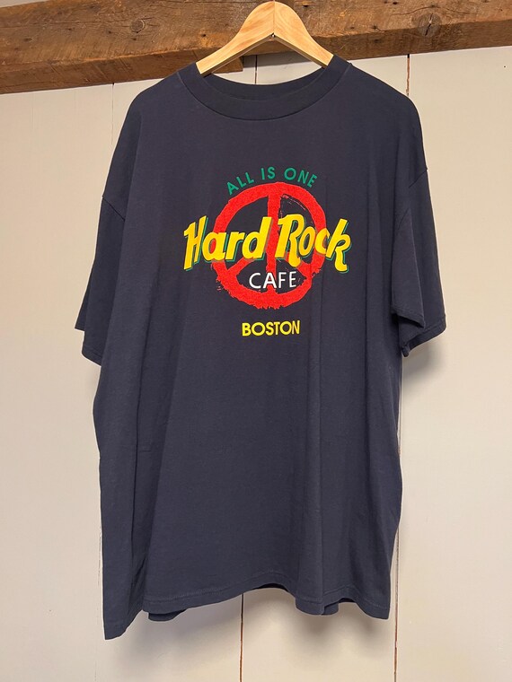 Vintage Hard Rock Cafe Boston Peace Sign Tee Shirt - Men