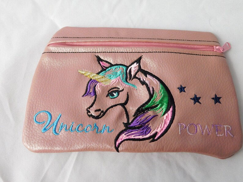 bestickte Make up Tasche Einhorn 16x11 cm Versandkostenfrei Bild 3