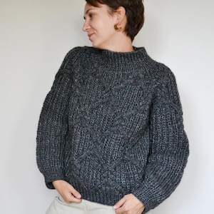 Hand Knit Chunky Wool Sweater: Oversized Gray Pullover
