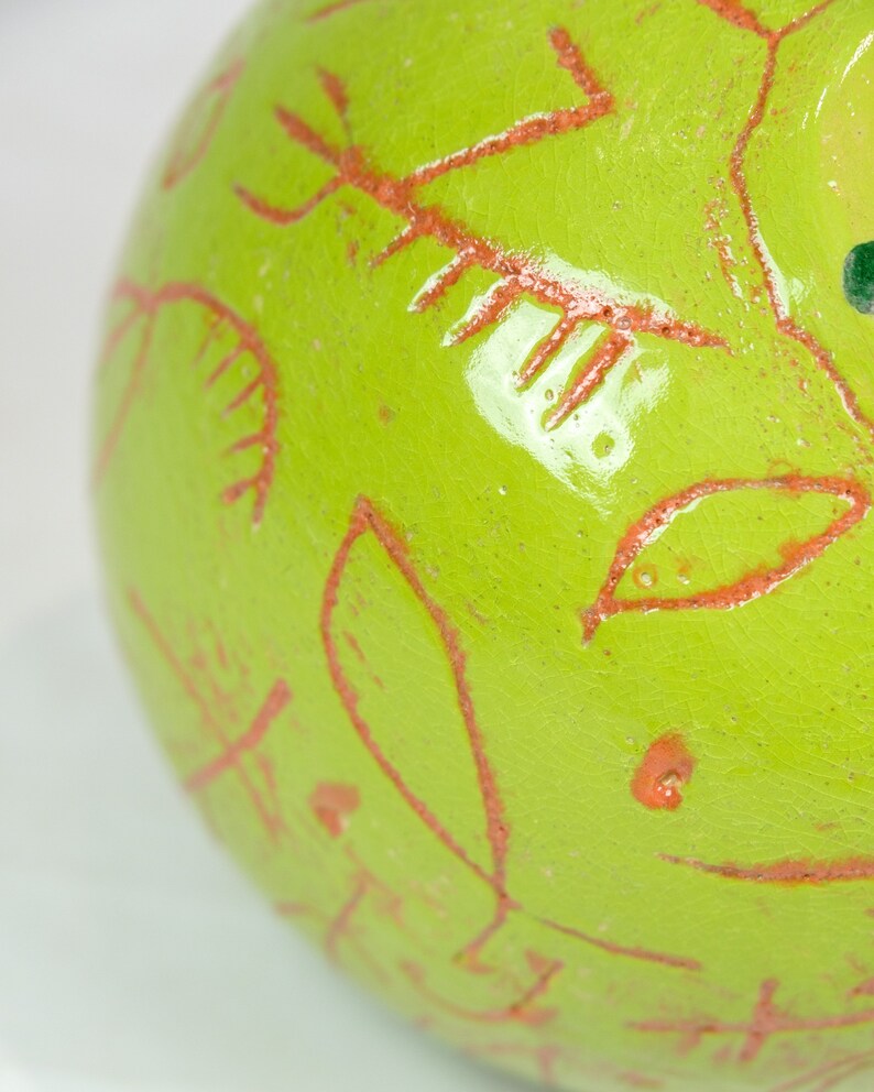 Round vase by Lene Regius in Green color from the 1990 image 5