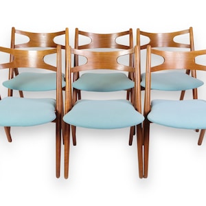 Set Of Six Dining Room Chairs Ch29P Made In Teak By Hans J. Wegner From 1950s