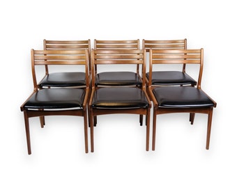 Set of 6 Dining Room Chairs Model U20 Made In Teak From 1960s