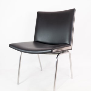 Kastrup chair in Black leather of Model CH401 by Hans J. Wegner and Carl Hansen & Søn