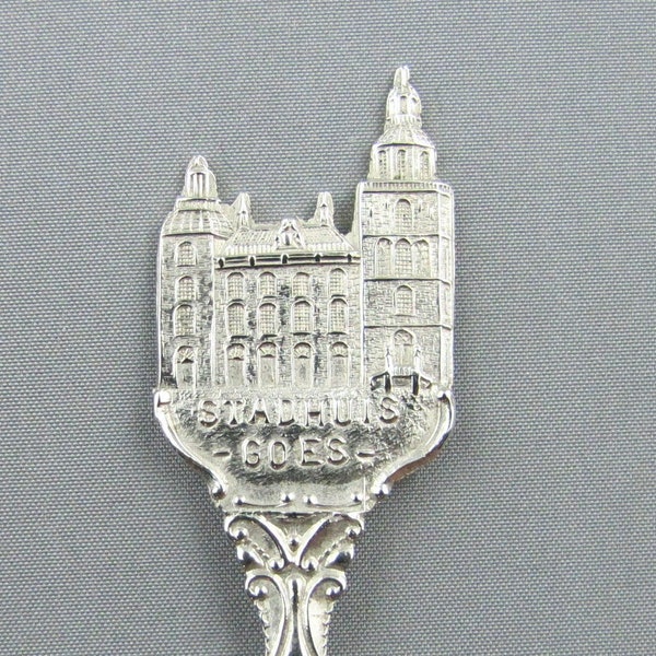 Radhuis Town Hall Meat Hall GOES Zeeland Netherlands VINTAGE Collectible Souvenir Spoon