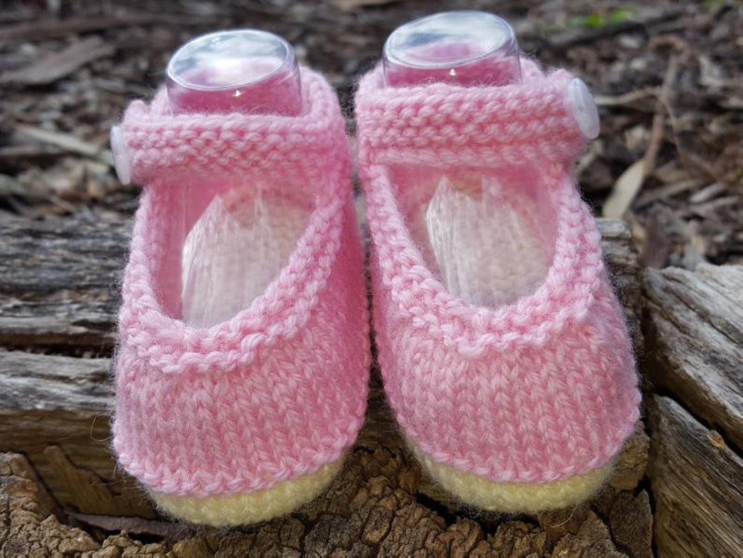 Mary Jane Baby Shoes Knitting Pattern: Newborn to 12 Months (PDF ...