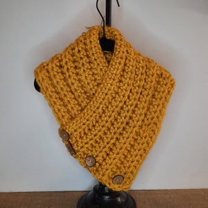 Chunky scarf; soft scarf ; cowl neck scarf; neck warmer; handmade crochet neck scarf