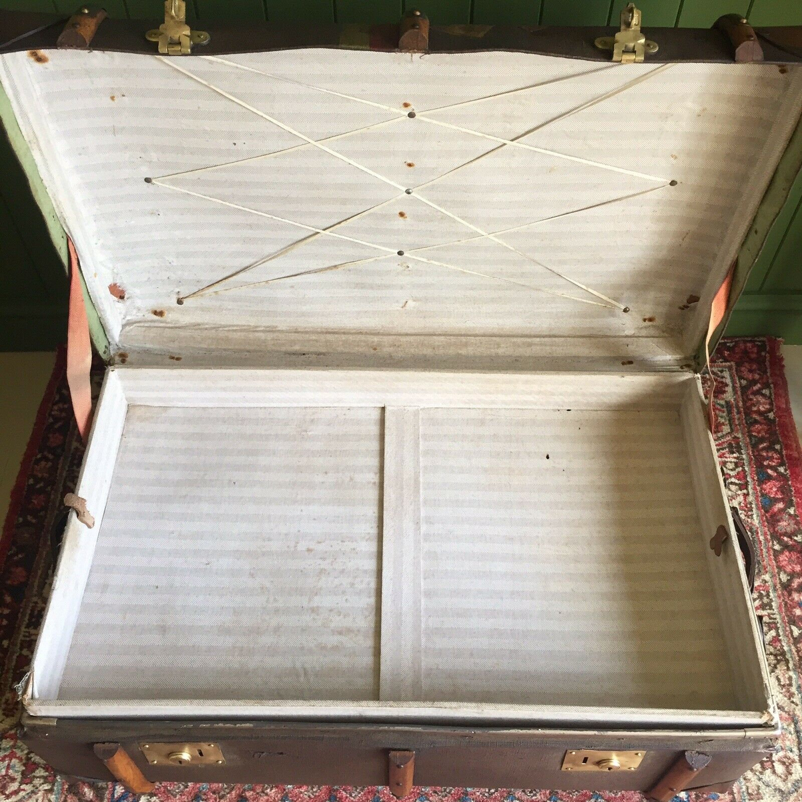 Vintage Steamer Trunk – Bespoke Vintage UK