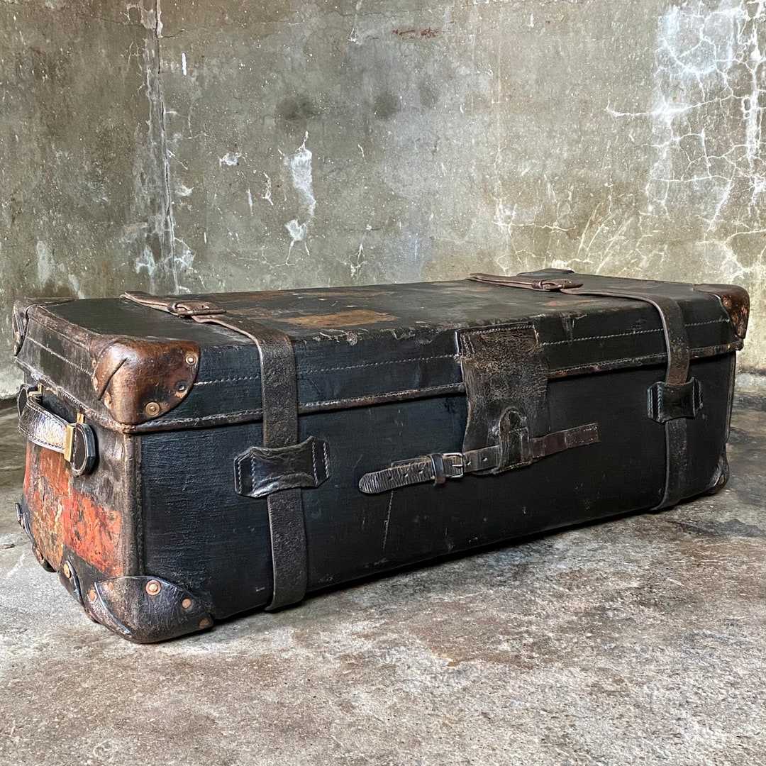 Old Vintage Car Trunk Storage Chest Coffee Table Trunk Etsy