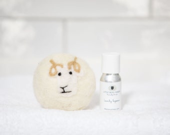 Laundry Ball & Oil Set, Whitefaced Woodland, a natural way to scent your laundry, with the Original Laundry fragrance