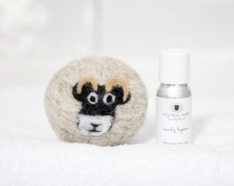 Laundry Ball and Oil Set, Swaledale sheep. The natural way to scent your laundry with the lightly scented Laundry oil.